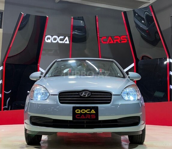 Hyundai Accent-4