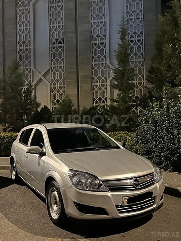 Opel Astra-1