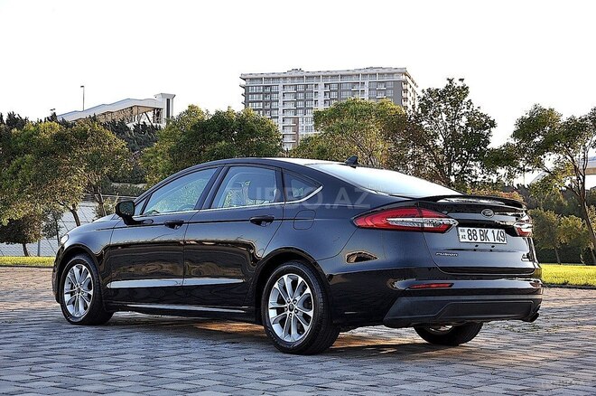 Ford Fusion (North America)-3