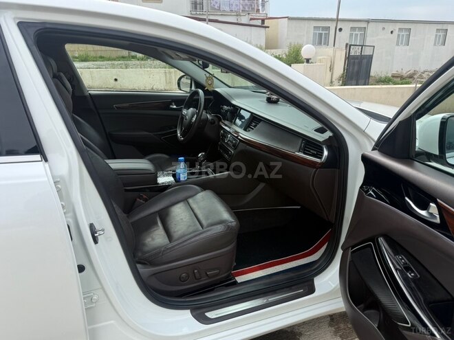 Kia K7-7