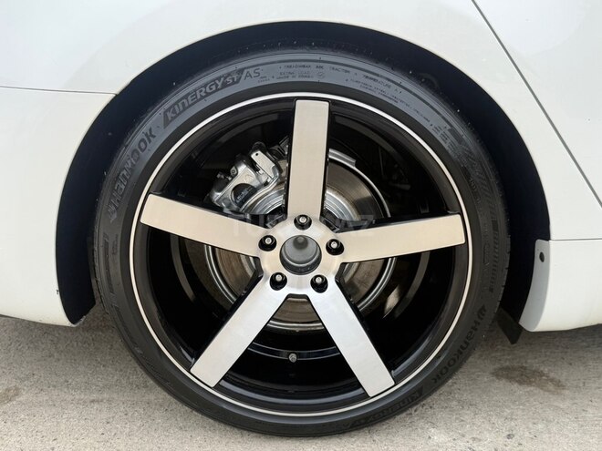 Kia K7-12