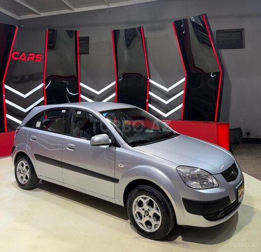Kia Rio-1