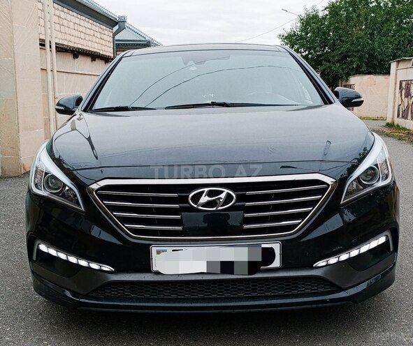 Hyundai Sonata-1