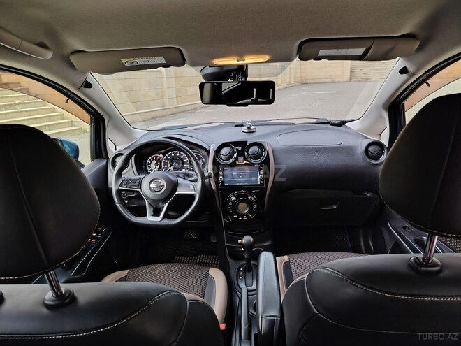 Nissan Note-5