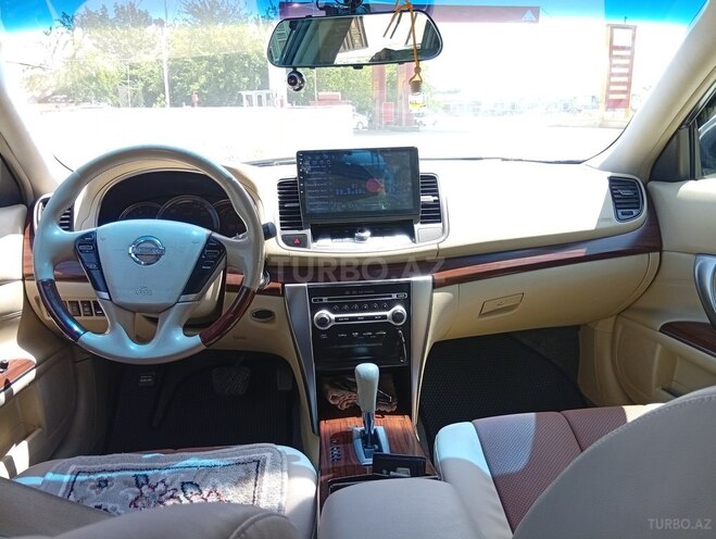 Nissan Teana-2
