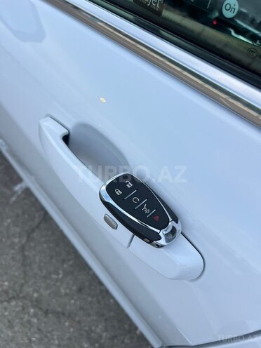Chevrolet Equinox-13