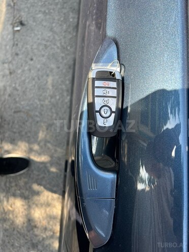 Ford Fusion (North America)-12