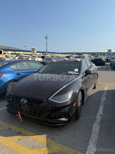 Hyundai Sonata-1