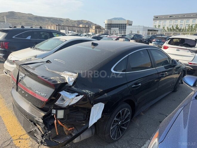 Hyundai Sonata-4