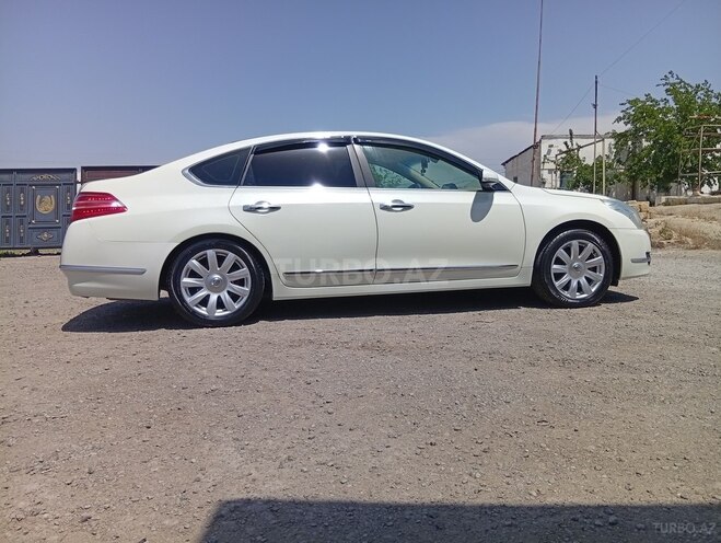Nissan Teana-15