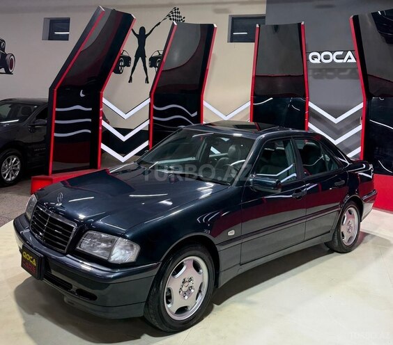 Mercedes C 200-2
