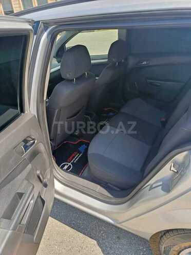Opel Astra-10