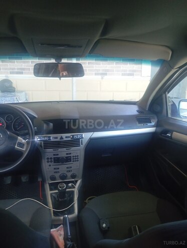 Opel Astra-3