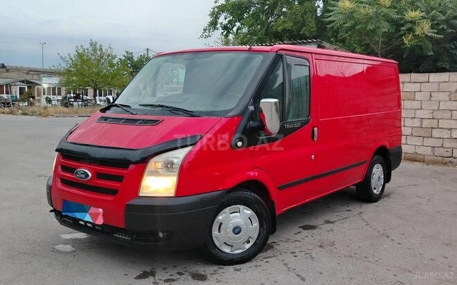 Ford Transit-2