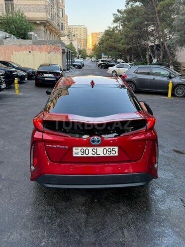 Toyota Prius Prime-2