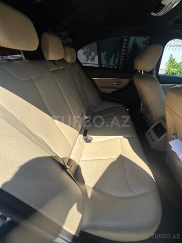 BMW 330-9