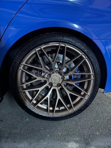 BMW M5-14