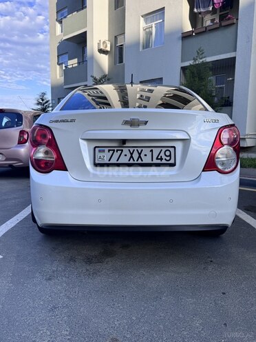 Chevrolet Aveo-6