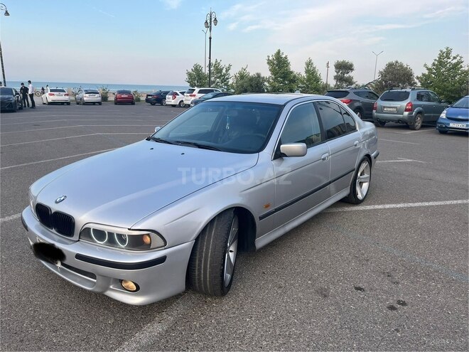BMW 528-4