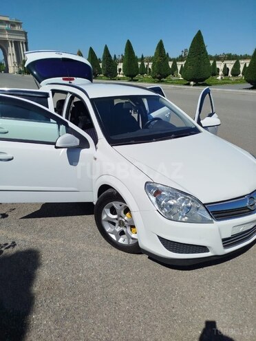 Opel Astra-2