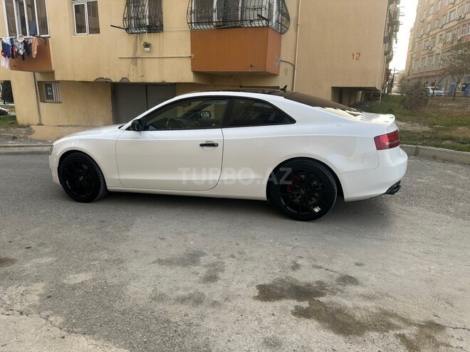Audi A5-4