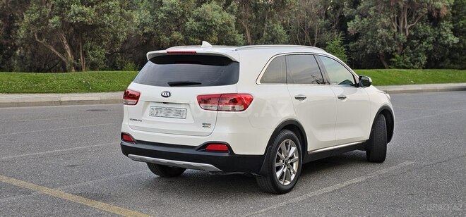 Kia Sorento-9