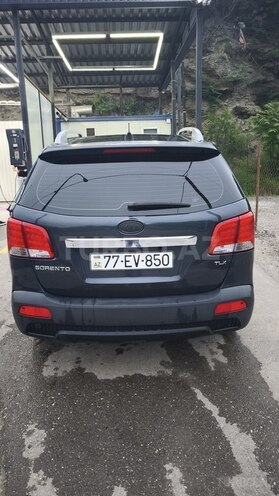 Kia Sorento-4