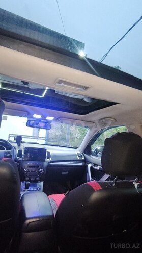 Kia Sorento-5