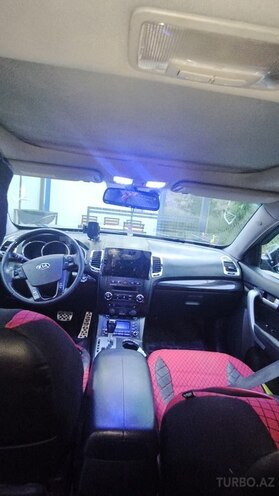 Kia Sorento-7