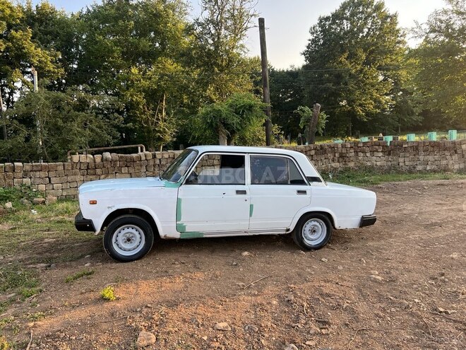 LADA (VAZ) 2107-8