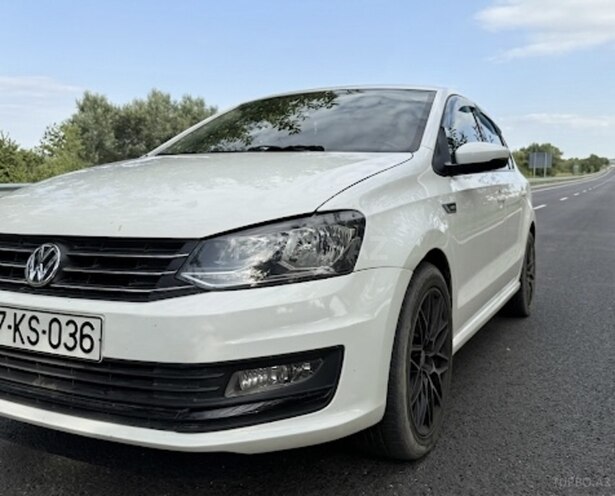 Volkswagen Polo-2