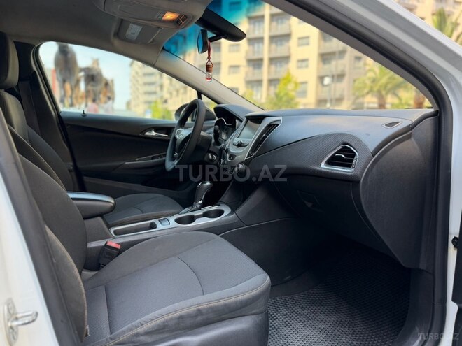 Chevrolet Cruze-4