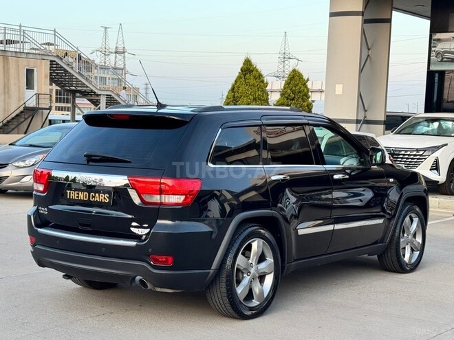 Jeep Grand Cherokee-8