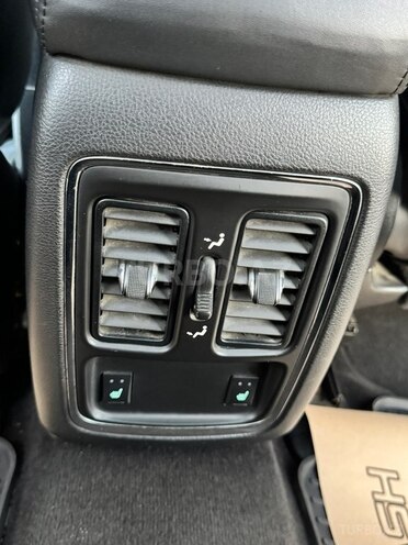 Jeep Grand Cherokee-25