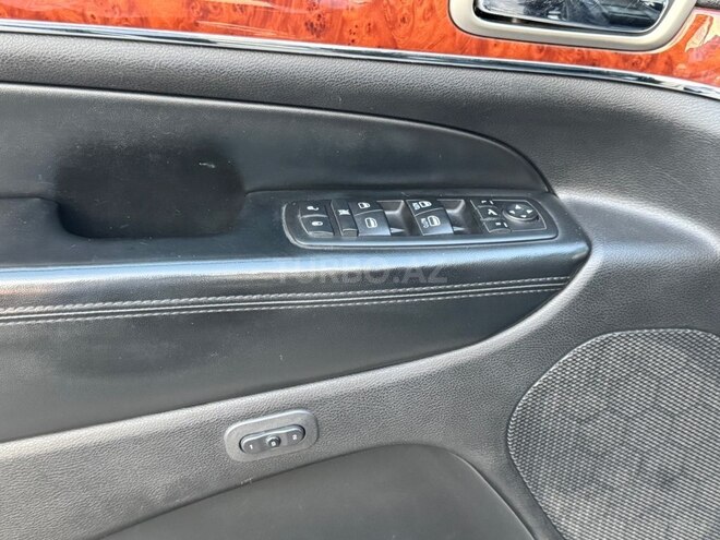 Jeep Grand Cherokee-27