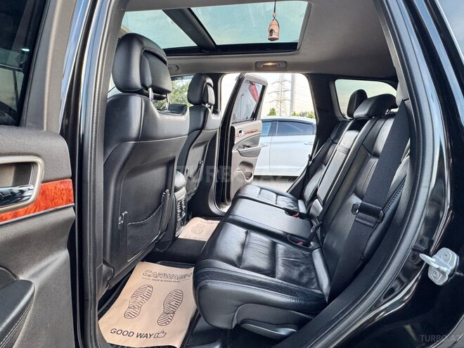 Jeep Grand Cherokee-22