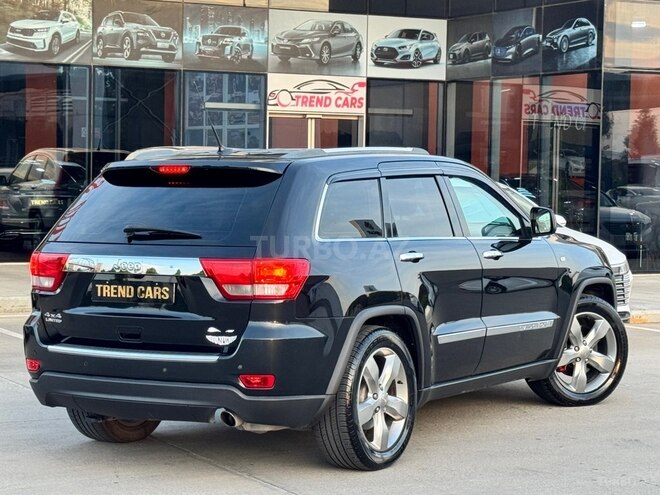 Jeep Grand Cherokee-4