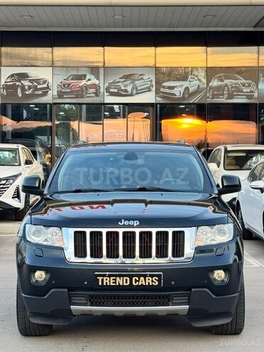 Jeep Grand Cherokee-3