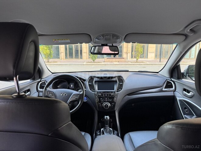 Hyundai Santa Fe-3