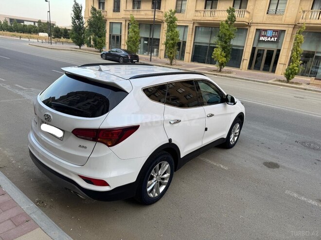 Hyundai Santa Fe-8