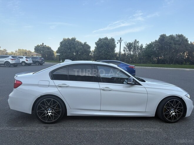 BMW 320-10
