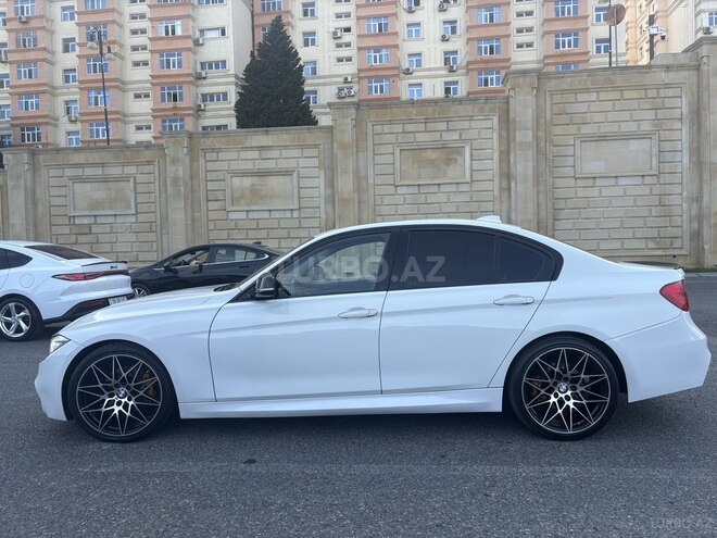 BMW 320-8