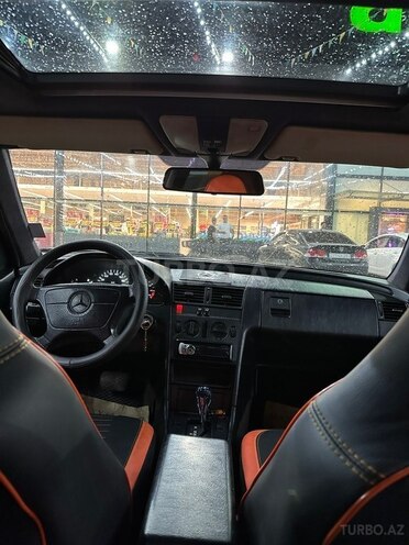 Mercedes C 200-6