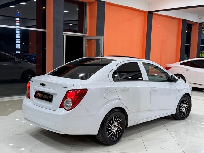 Chevrolet Aveo-3