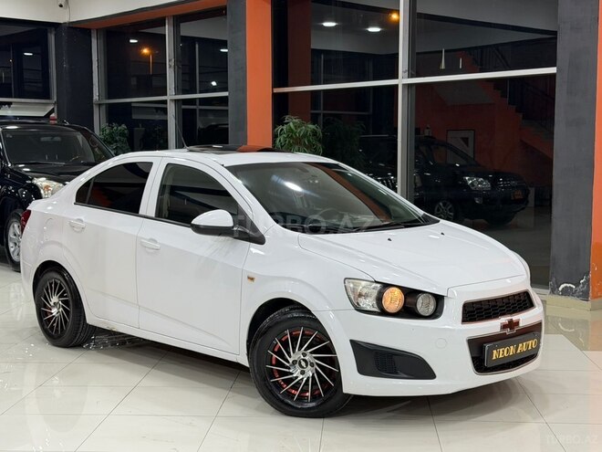 Chevrolet Aveo-5