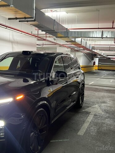 Li Auto L9-4