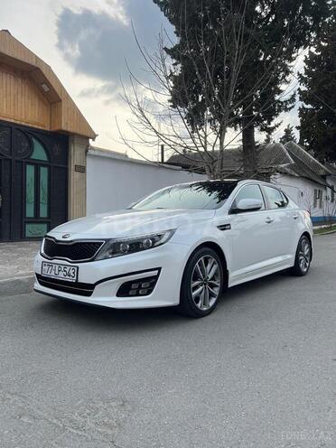 Kia K5-4