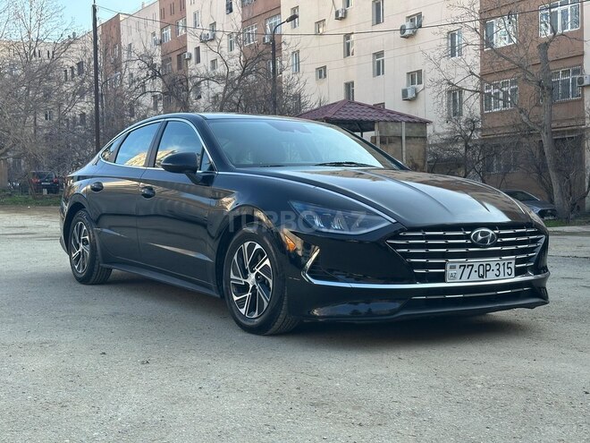 Hyundai Sonata-1
