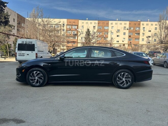 Hyundai Sonata-3