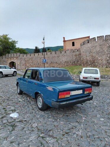LADA (VAZ) 2107-4